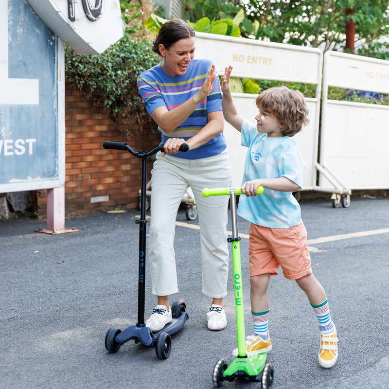 Scooter Micro Adolescentes Kickboard Azul